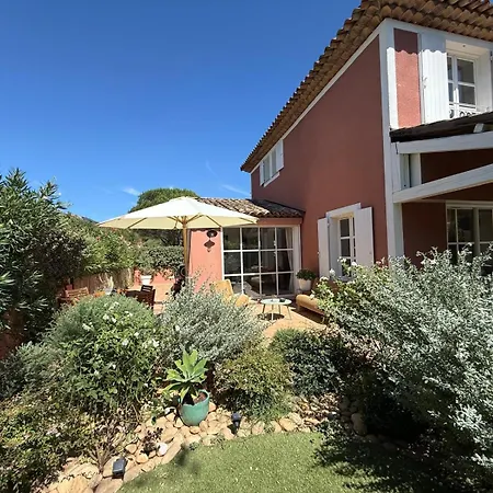 La Maison De Sophie Aux Restanques